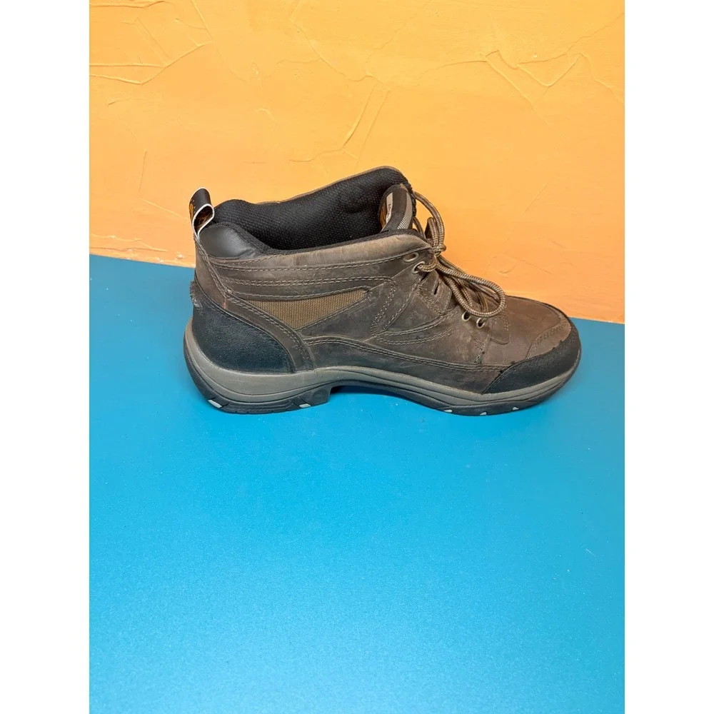 Ariat worn top